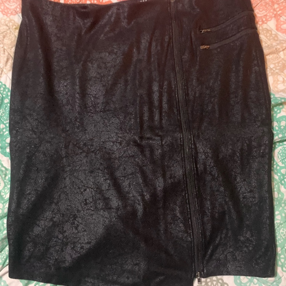 Black skirt